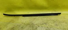 Молдинг лобового стекла Dodge Neon