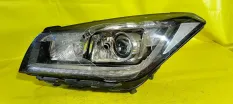 Фара Hyundai Genesis