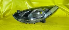 Фара Mazda demio