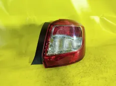 Фонарь renault Sandero