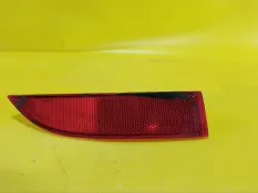 Отражатель в бампер renault Logan