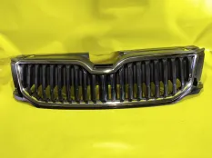Решетка радиатора skoda Octavia