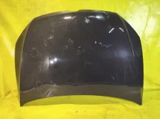 Капот Volkswagen Golf