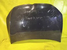 Капот Volkswagen Golf