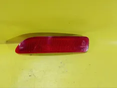 Отражатель в бампер renault Logan