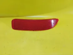 Отражатель в бампер renault Logan