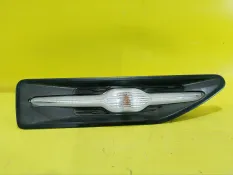 Повторитель на крыло Kia Rio