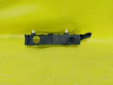 Кронштейн бамперa Kia Ceed