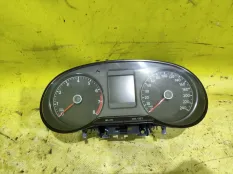 Панель приборов Volkswagen polo