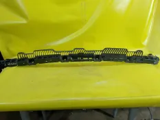 Кронштейн бамперa Volkswagen Golf