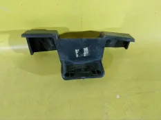 Кронштейн радиатора ваз X-Ray