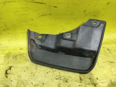 Брызговик Lada Granta