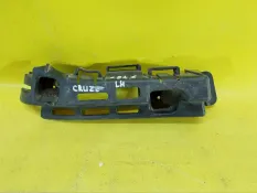 Кронштейн бамперa Chevrolet Cruze
