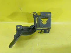 Кронштейн решетки радиатора Mazda cx-9