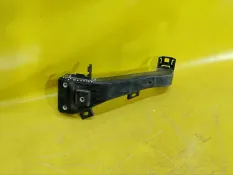 Кронштейн фары Hyundai Elantra