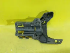 Кронштейн форсунки омывателя фары renault Fluence