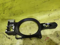 Кронштейн ручки двери mitsubishi outlander