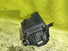 Корпус воздушного фильтра Lada Granta