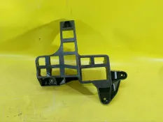 Кронштейн бамперa renault Sandero