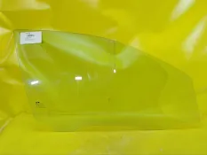 Стекло двери Hyundai Tucson