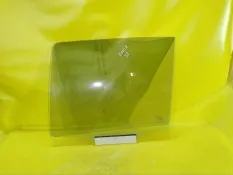 Стекло двери Daewoo Nexia