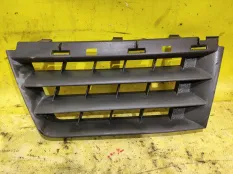 Решетка радиатора renault Scenic