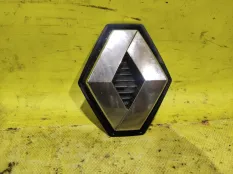 Эмблема renault Sandero