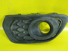 Накладка противотуманной фары renault Sandero