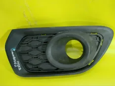 Накладка противотуманной фары renault Sandero