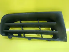 Решетка в бампер renault Megane