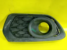 Накладка противотуманной фары renault Sandero