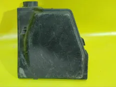 Крышка блока предохранителей renault duster