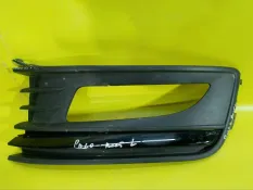 Накладка противотуманной фары Volkswagen Polo