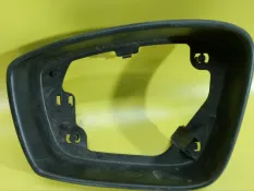 рамка зеркала Volkswagen Polo