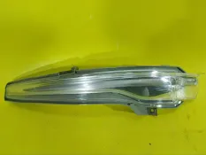 Повторитель поворота в зеркало Mercedes-Benz E-Class