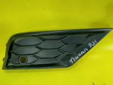 Решетка в бампер Volkswagen Tiguan
