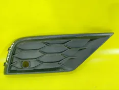 Решетка в бампер Volkswagen Tiguan