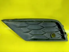 Решетка в бампер Volkswagen Tiguan