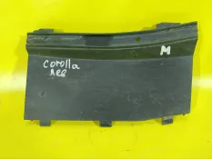 накладка жабо toyota Corolla