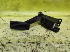 Педаль газа Lada Granta