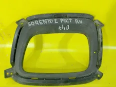 Накладка противотуманной фары Kia Sorento