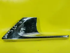 Молдинг бампера toyota Land Cruiser