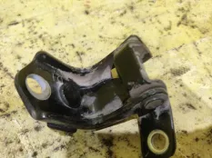 Петля двери Mazda CX-7