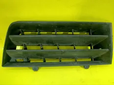 Решетка радиатора renault Megane