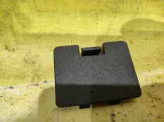 Заглушка обшивки багажника Mitsubishi Pajero