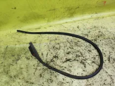 Уплотнитель двери renault Fluence