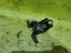 Петля двери Mazda CX-7