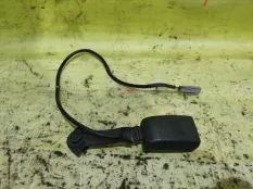 Ответная часть ремня безопасности Mazda CX-7