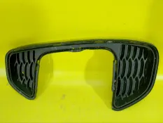 Накладка противотуманной фары Kia Sportage