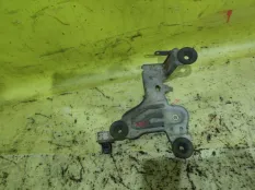 Кронштейн корпуса воздушного фильтра Mazda CX-7